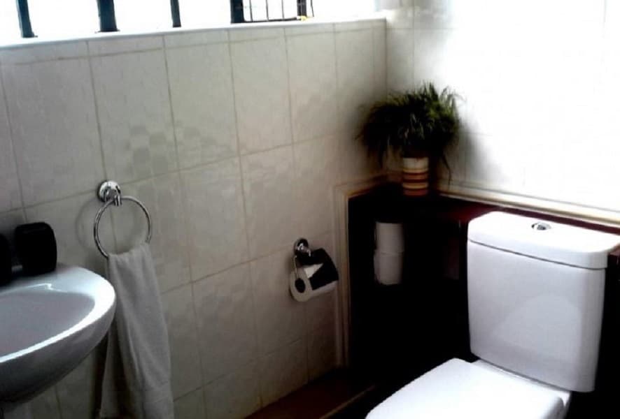 Runda, 1 bedroom guest house in Westlands, Nairobi