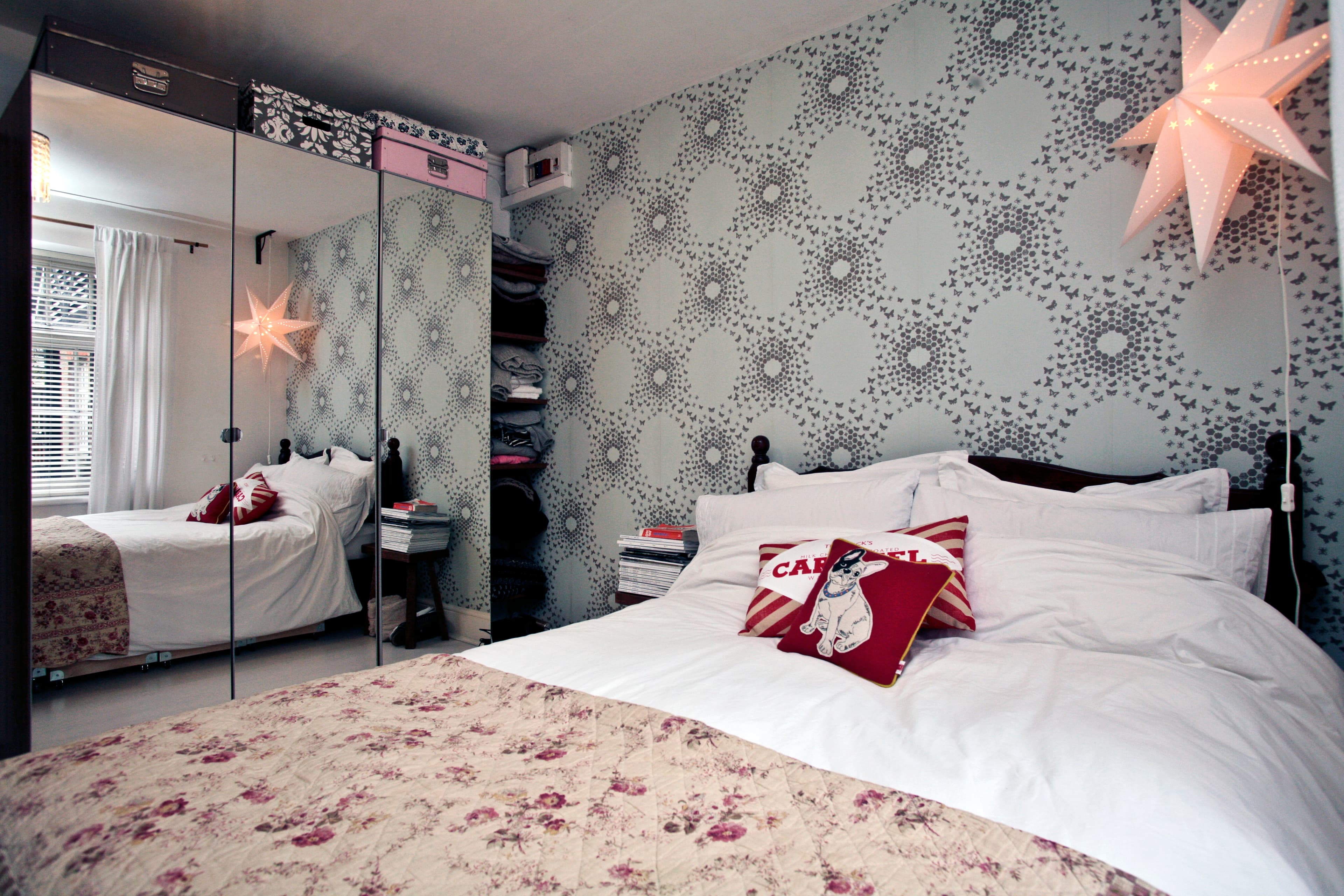 Unique Stylish Flat-Great Location! in Tower Hamlets, London