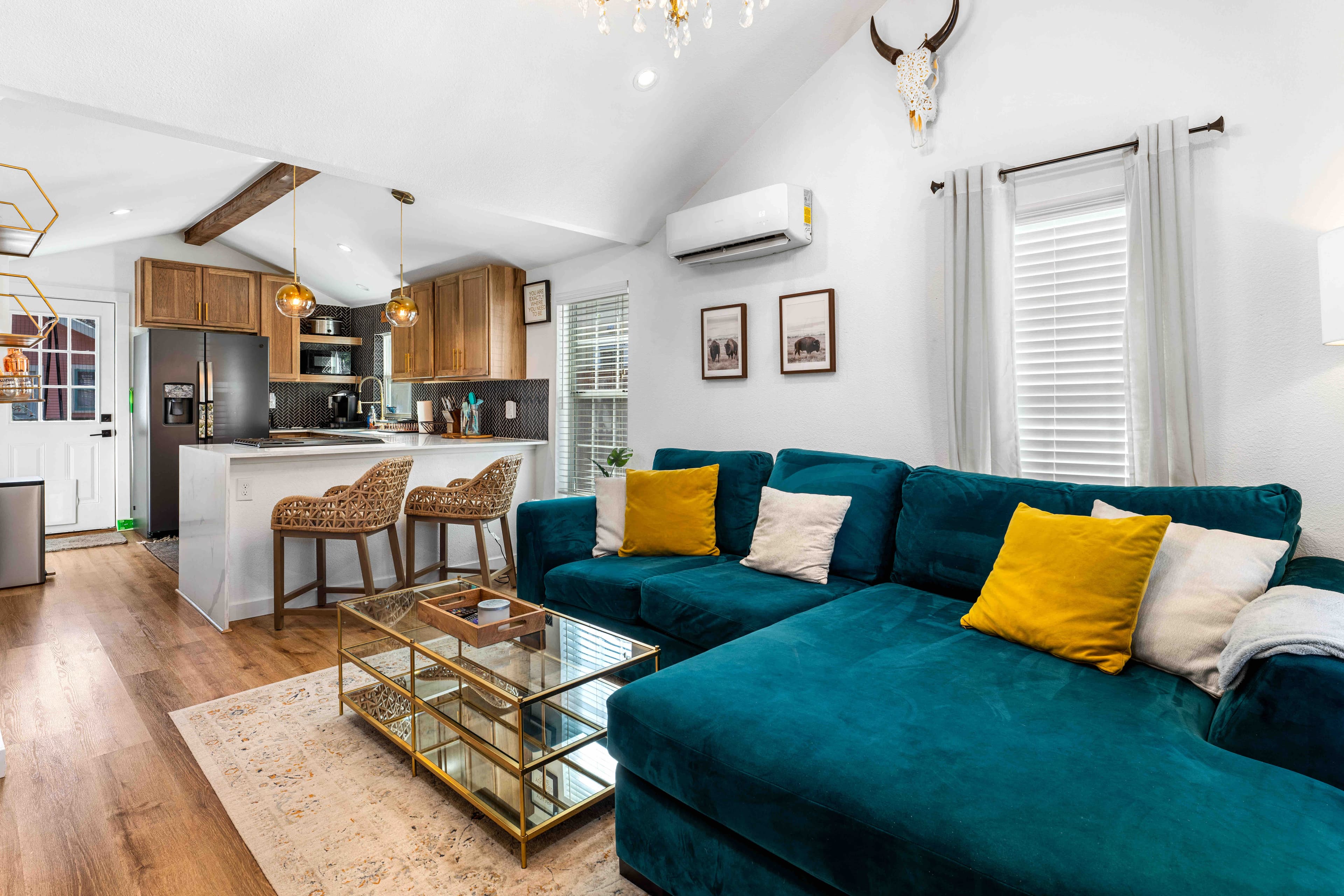 2 bedroom East Austin- near the UT stadium in 78702, Austin
