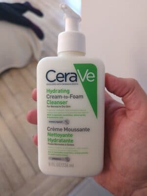 Hydrating cream-to-foam cleanser