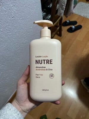 Loción corporal nutre
