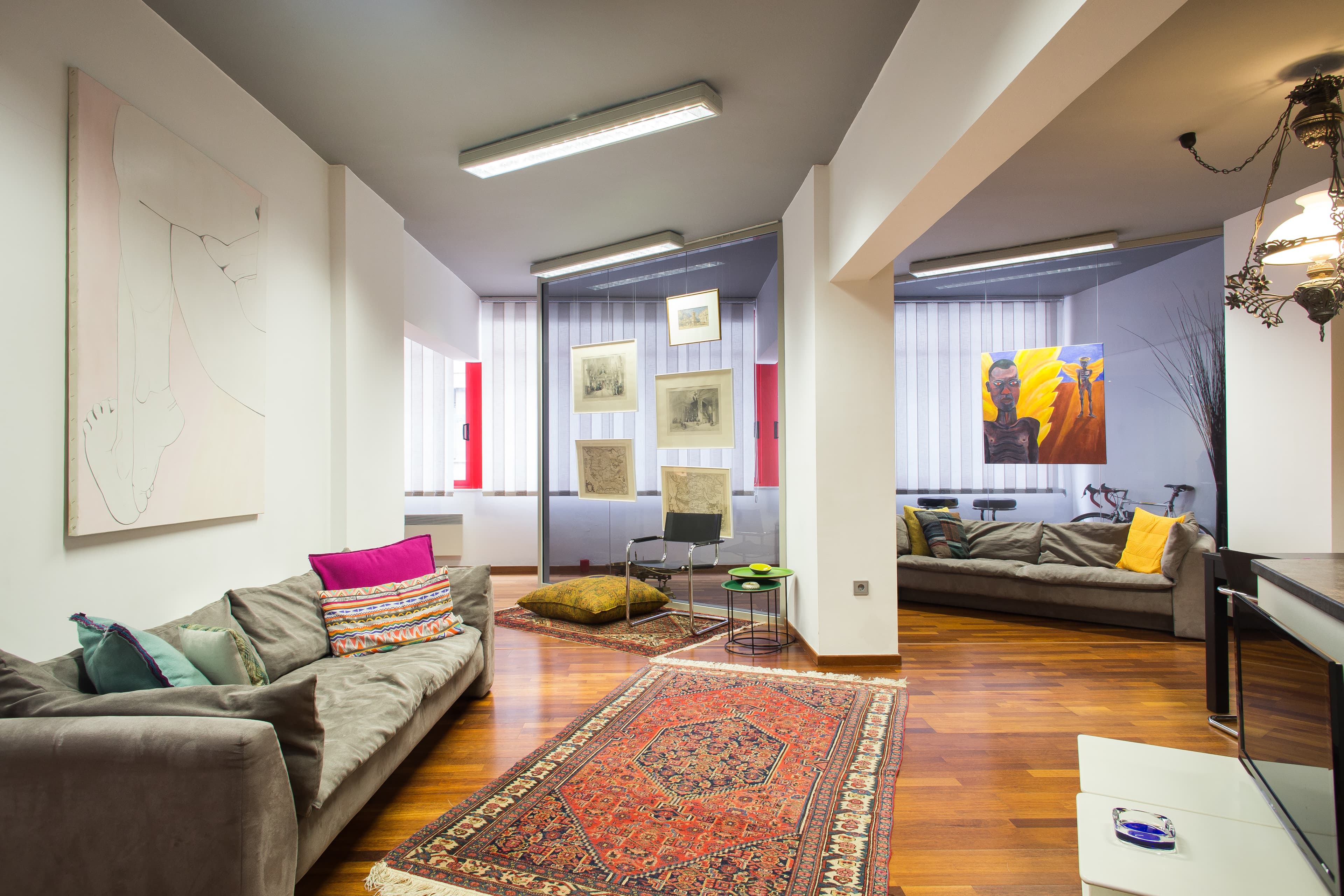 Excellent reviews, flexible checkin near Acropolis in ΕΜΠΟΡΙΚΟ ΤΡΙΓΩΝΟ-ΠΛΑΚΑ, Athens