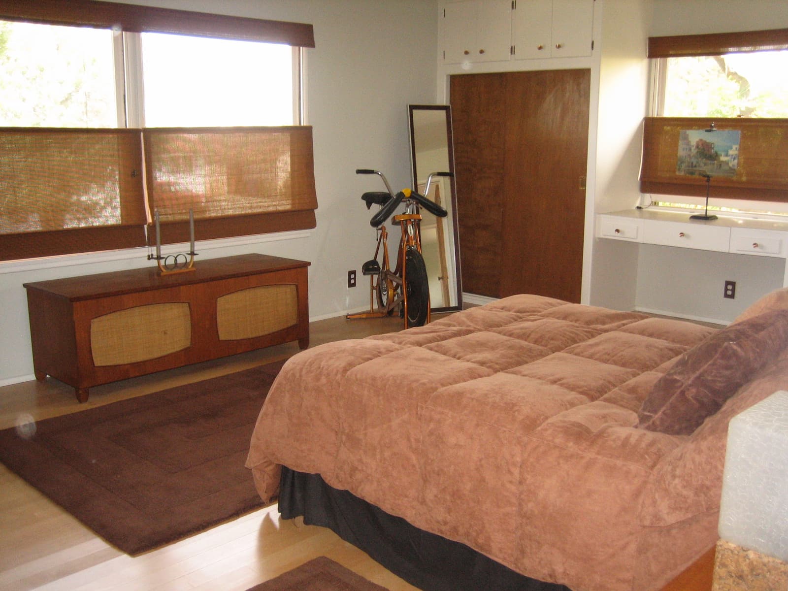 1 or 2 Bdrm Suite Mid-Century Home in Baldwin Hills/Crenshaw, Los Angeles