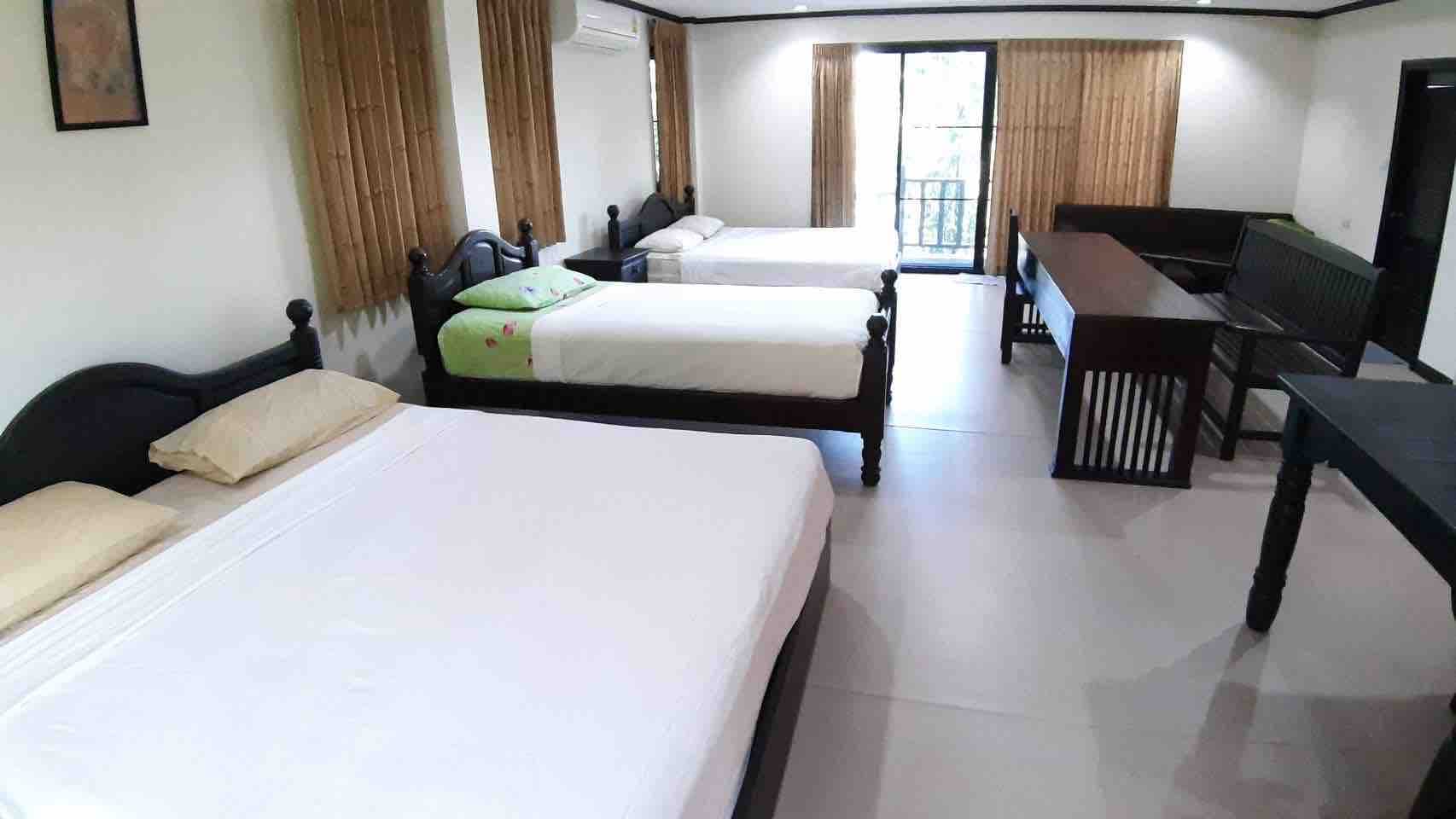 Room for Group stay 4pax in Thawi Watthana, Bangkok